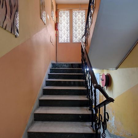 Flagship Hotel New Tiger Inn Kolkata Bagian luar foto
