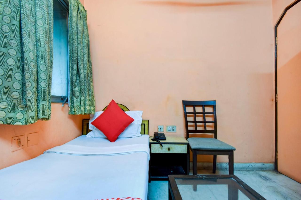 Flagship Hotel New Tiger Inn Kolkata Bagian luar foto