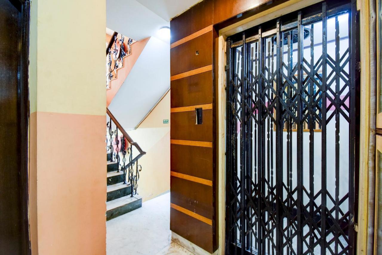 Flagship Hotel New Tiger Inn Kolkata Bagian luar foto