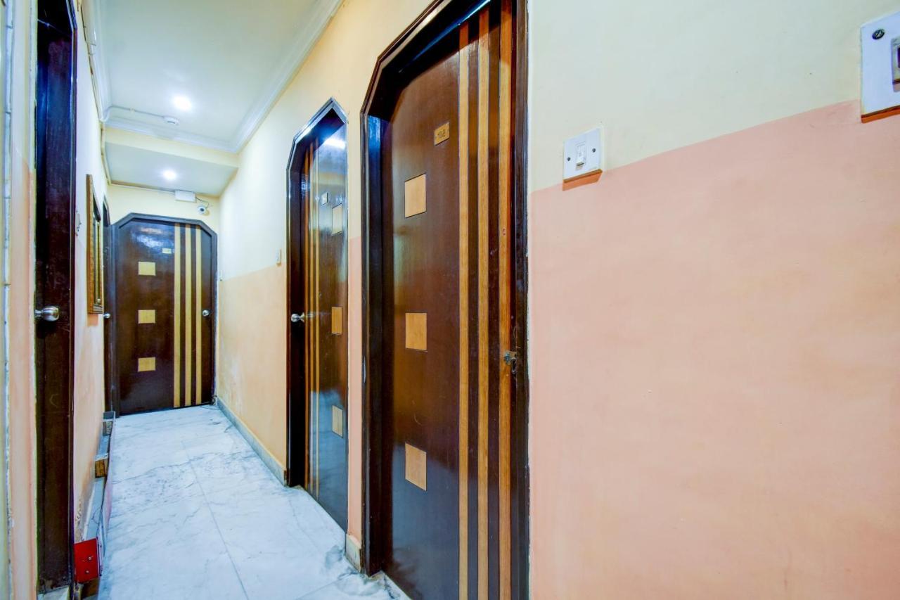 Flagship Hotel New Tiger Inn Kolkata Bagian luar foto